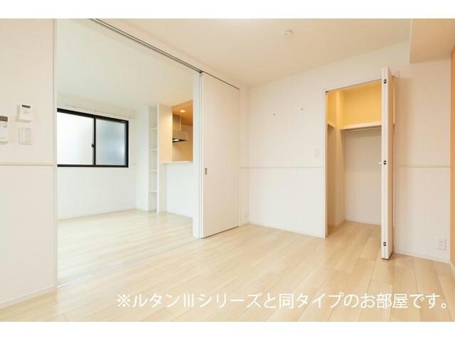 ※同型モデル参照 マルシェⅢ