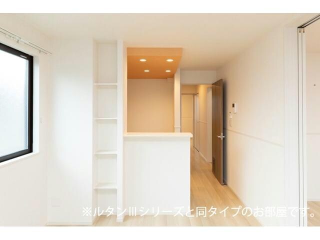 ※同型モデル参照 マルシェⅢ