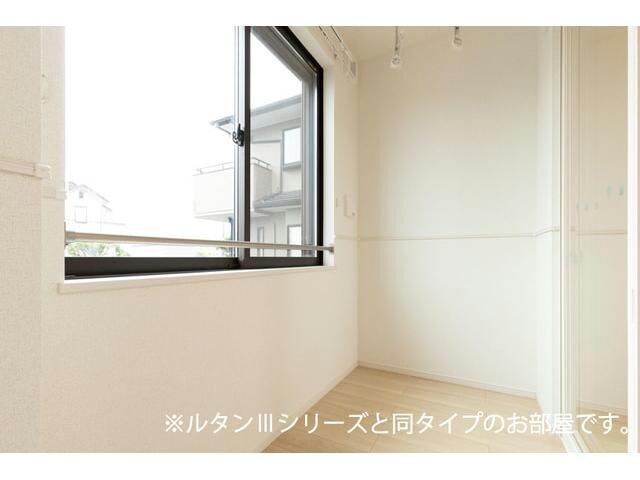 ※同型モデル参照 マルシェⅢ