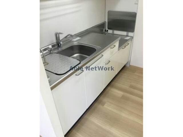  リバーハーフハイツⅢ　B