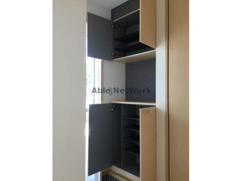  リバーハーフハイツⅢ　B