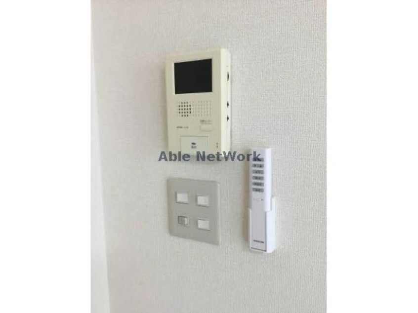  リバーハーフハイツⅢ　B