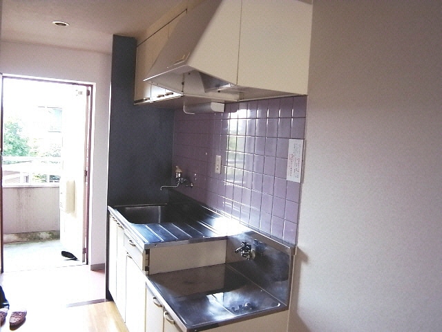 ※同型参照 岐阜（乗合）バス（関市）/赤土坂 徒歩1分 1階 築32年