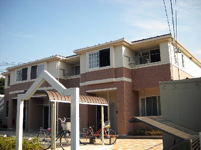  岐阜（乗合）バス（川島町）/川島役場前 徒歩11分 1-1階 築16年