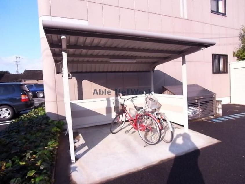  岐阜（乗合）バス（川島町）/川島役場前 徒歩15分 2階 築19年