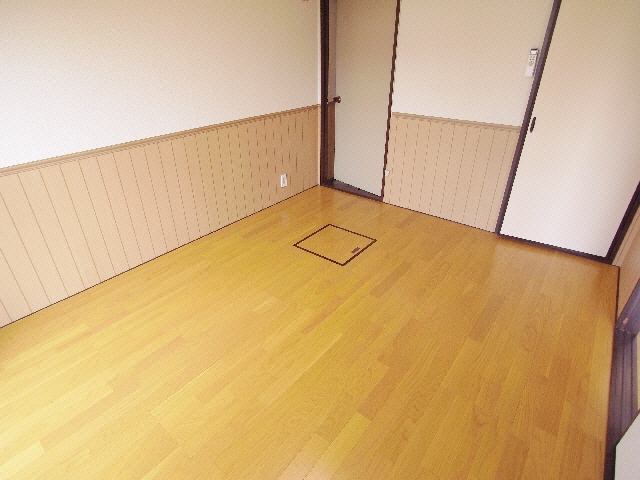 居室 岐阜（乗合）バス（関市）/大杉 徒歩10分 1階 築35年