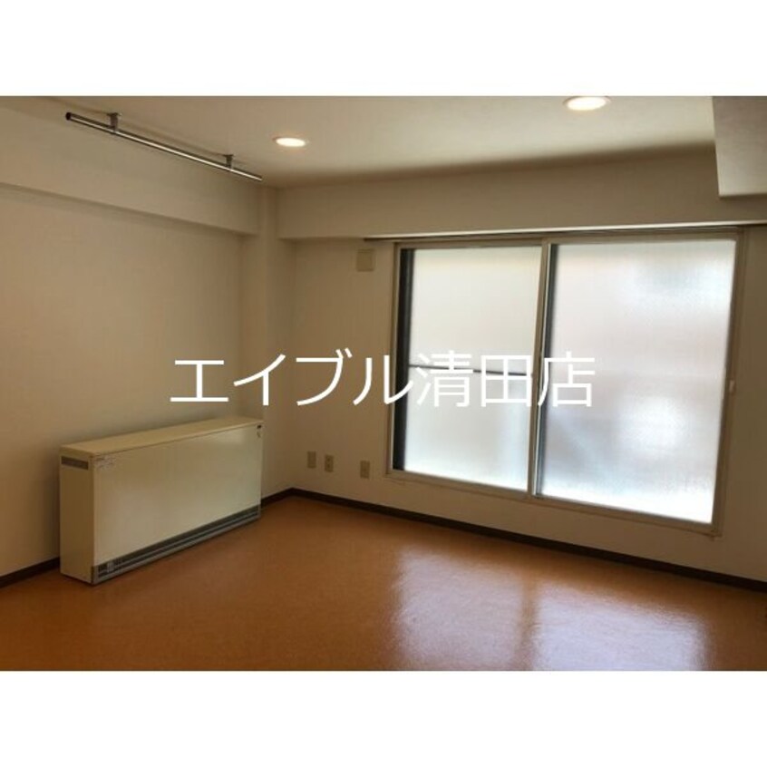  センタービレッジ821