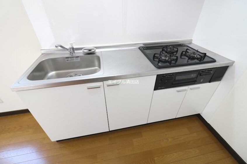  プラムスクウエア