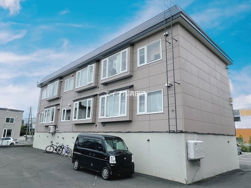  クラージュ清田