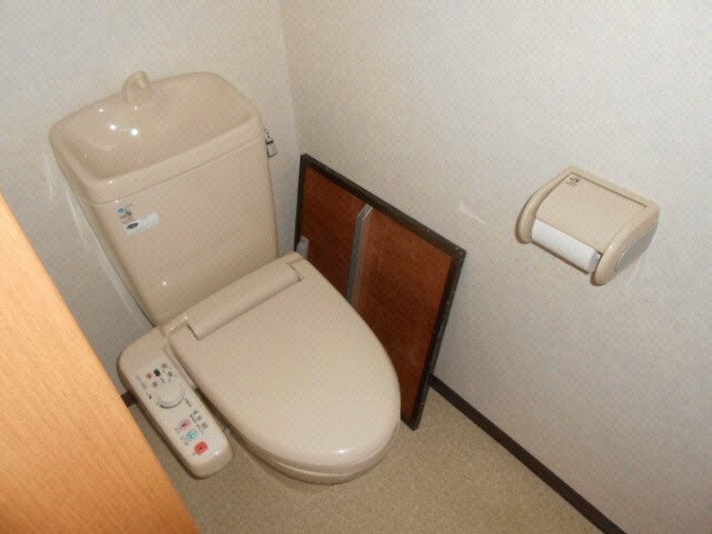  センタービレッジ813