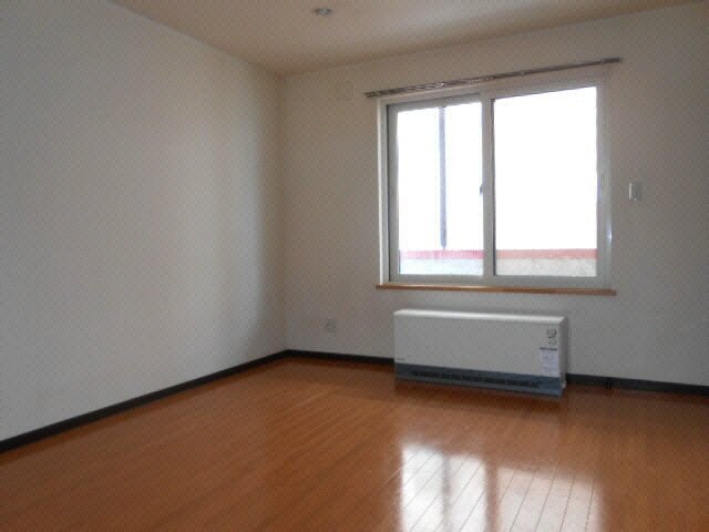  センタービレッジ813