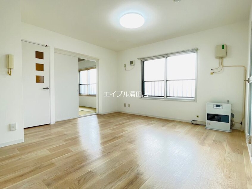  デベックス清田