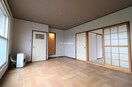  中央バス/北野3-5 2階 築39年