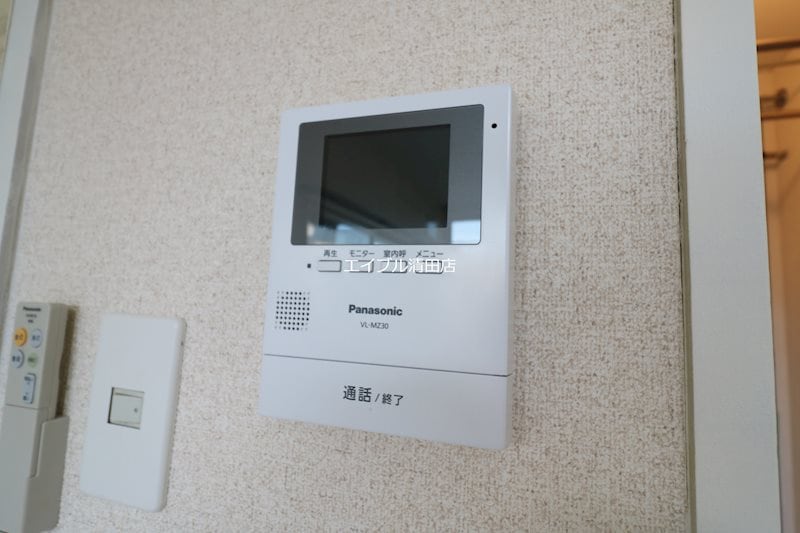  グランドパレス里塚