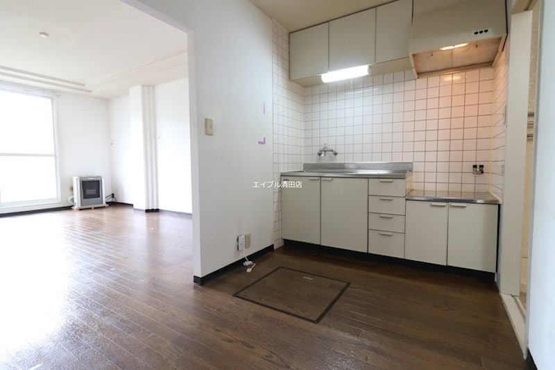  ハイツユートピア