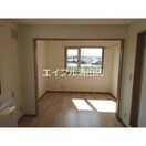  シャルマン平岡