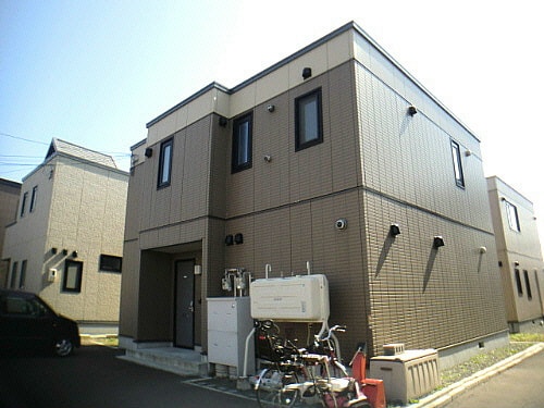  シュルデン平岡