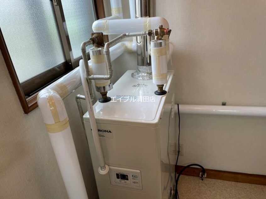  西の里幸栄ハイツA棟