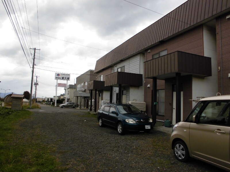  西の里幸栄ハイツA棟