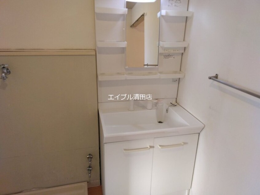  三高コーポ