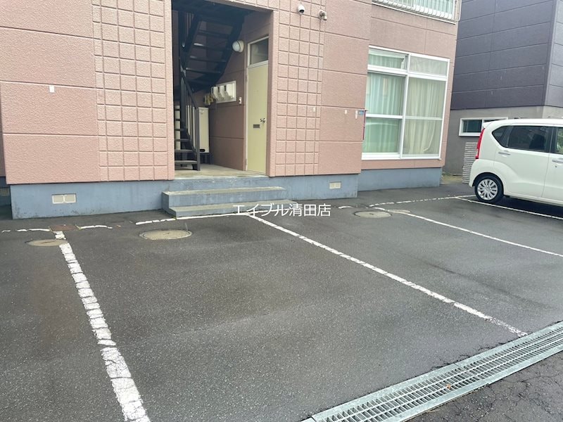  札幌市営地下鉄東豊線/福住駅 バス16分中央バス　真栄2-2下車:停歩3分 2階 築39年