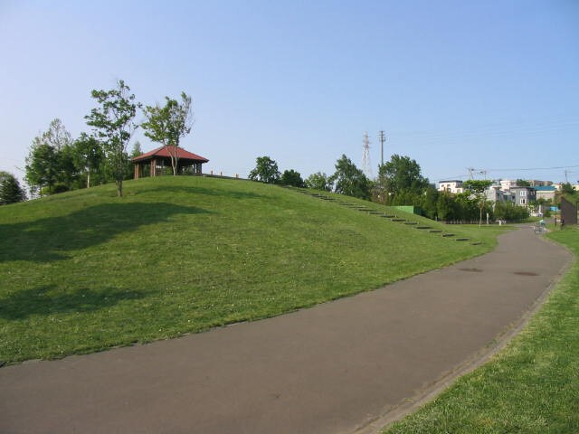 北野中央公園(公園)まで725m サンライズ北野