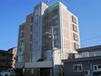 エヌ　フォーレ