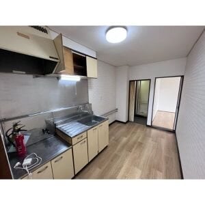  コーポラスいずみ