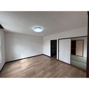  コーポラスいずみ