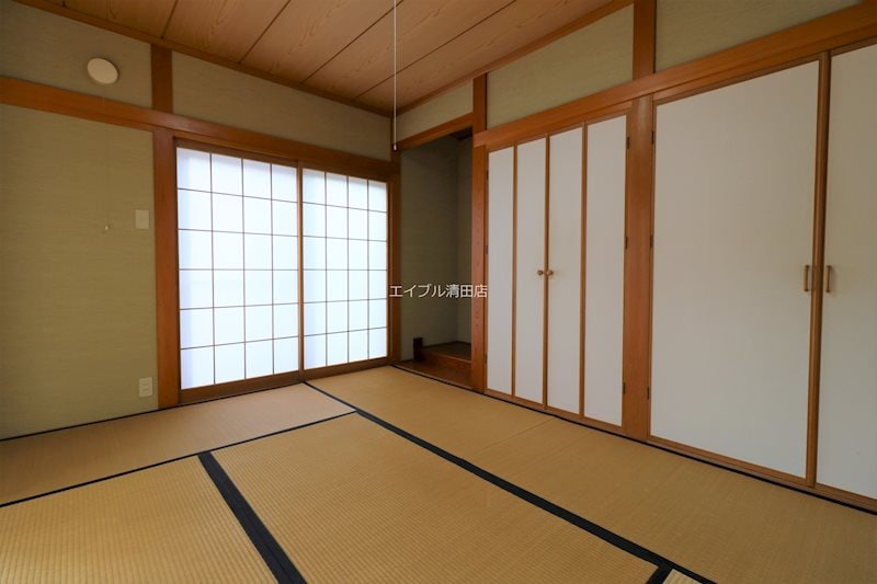  美しが丘2-2貸家