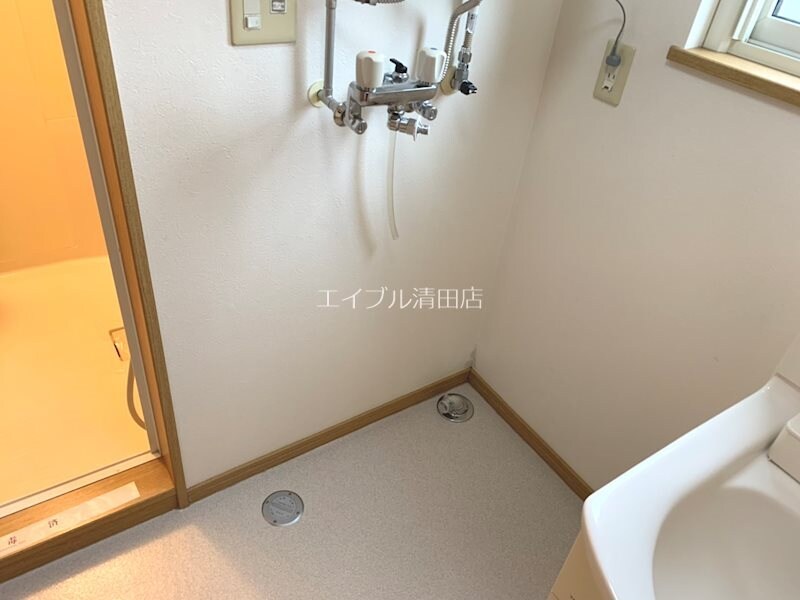  リバーサイド弐番館