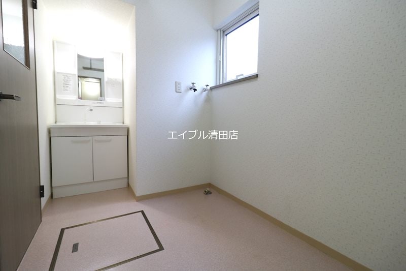  サンライト平岡