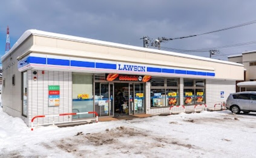 ﾛｰｿﾝ 札幌北野4条店(コンビニ)まで672m 札幌市営地下鉄東西線/大谷地駅 徒歩33分 1階 築34年