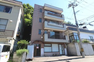 平岡マンション
