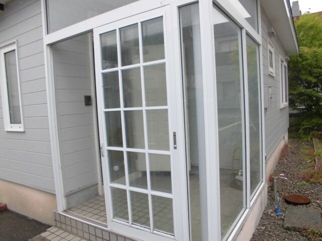  朝日町5丁目貸家