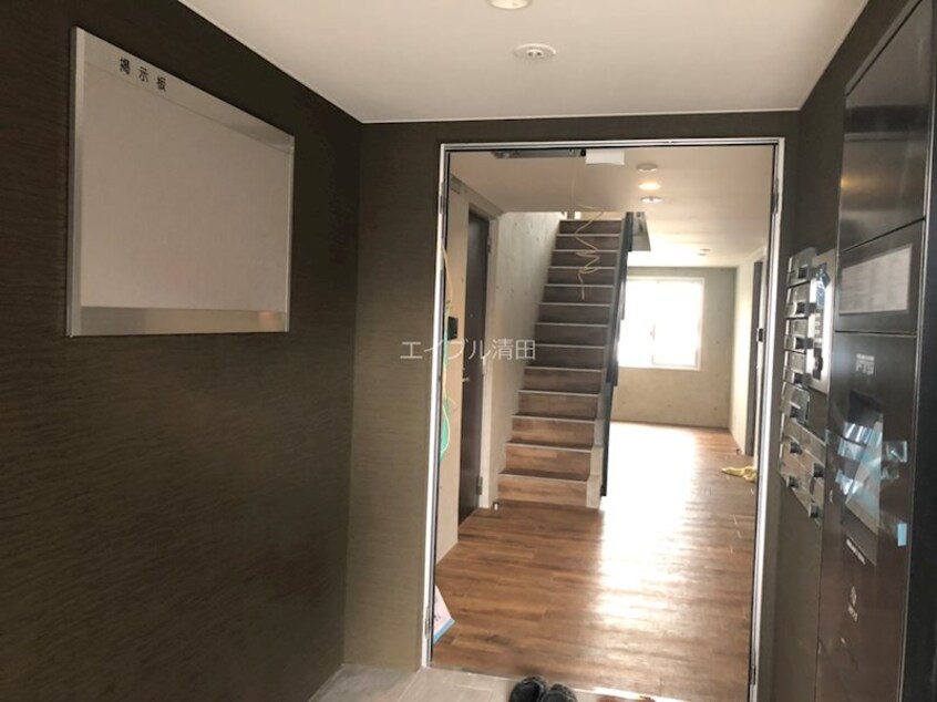  Polaris（ポラリス）