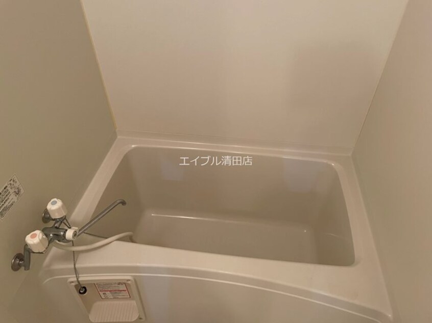  千歳線/北広島駅 徒歩17分 2階 築17年