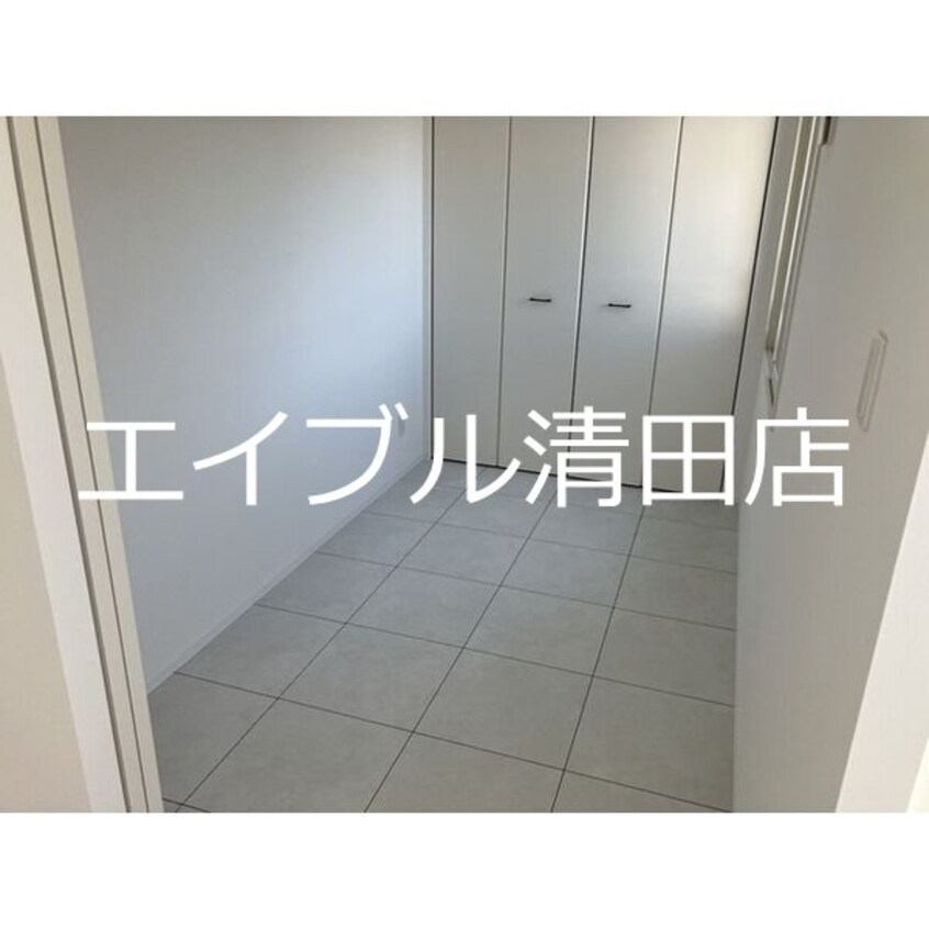  ウェルズビレッジ