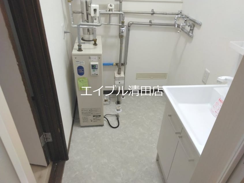  北ノ沢9丁目　貸家