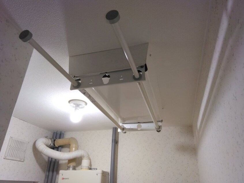 電動物干し 真駒内本町7丁目（3-10）