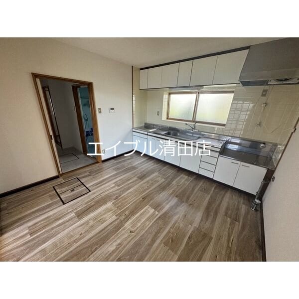  北ノ沢3丁目　貸家