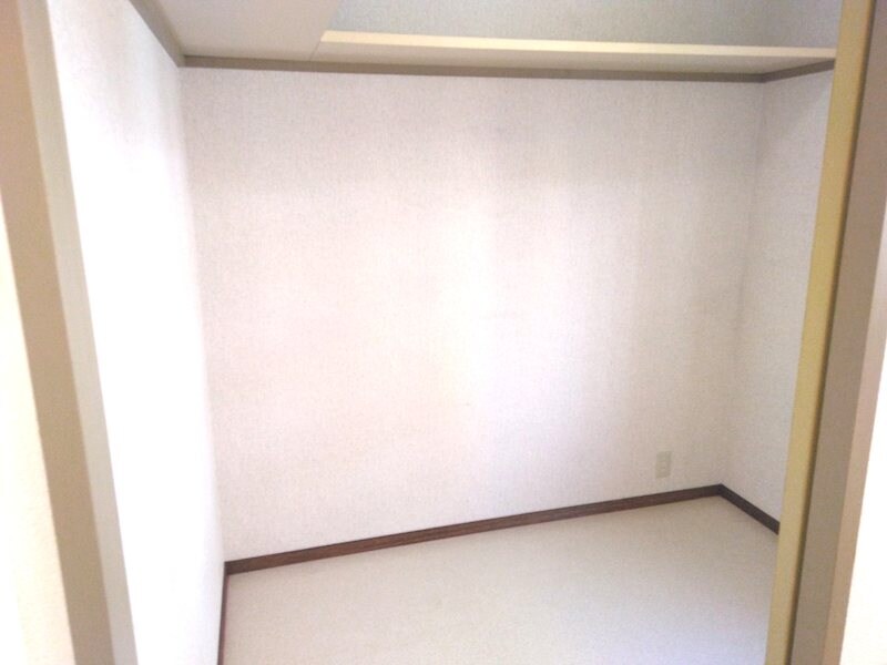  真駒内泉町3丁目　戸建て