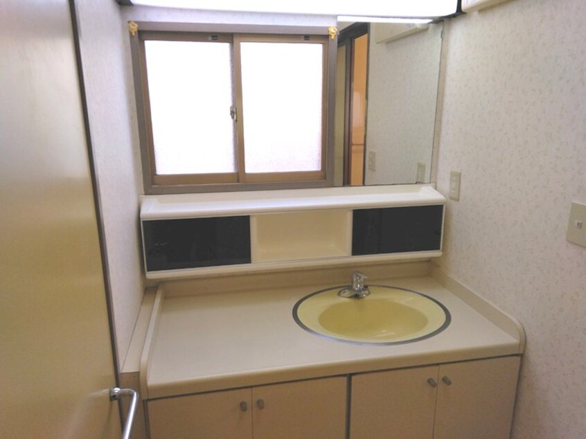 1階 真駒内泉町3丁目　戸建て