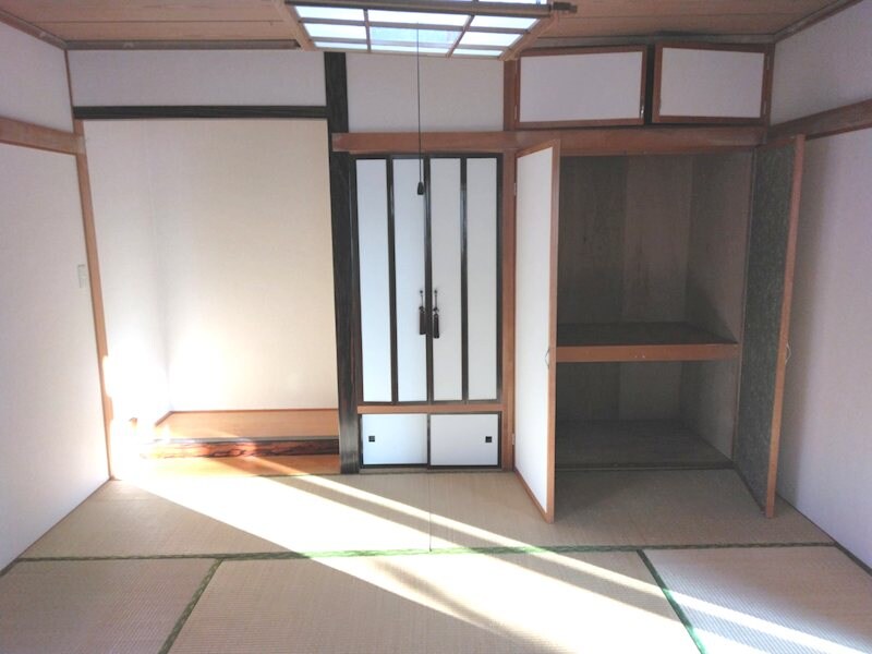  真駒内泉町3丁目　戸建て