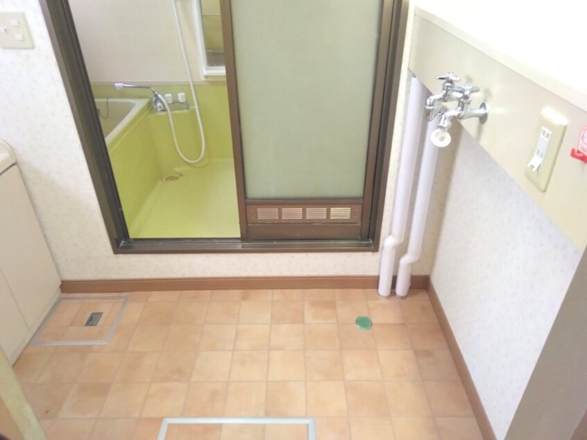  真駒内泉町3丁目　戸建て