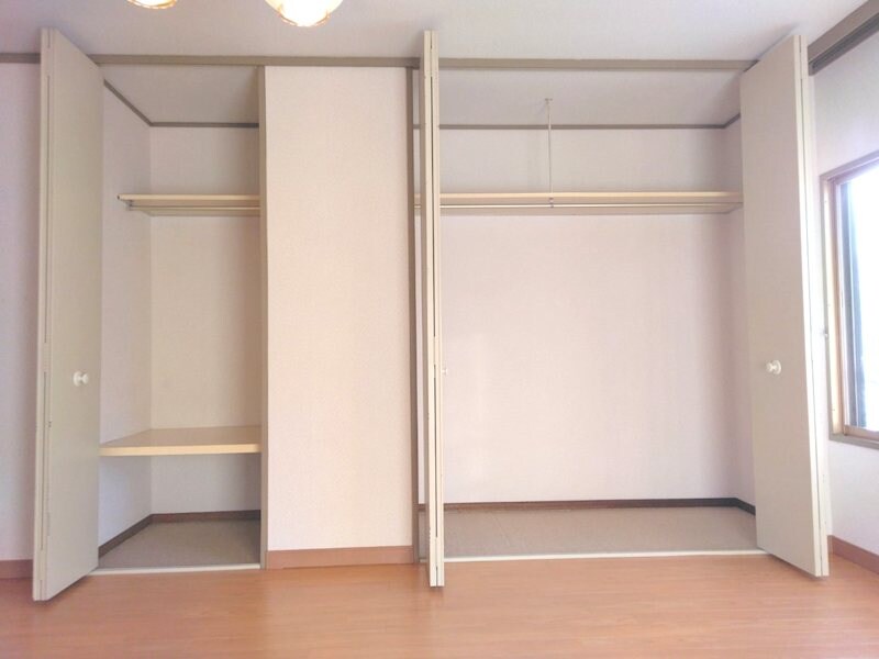  真駒内泉町3丁目　戸建て