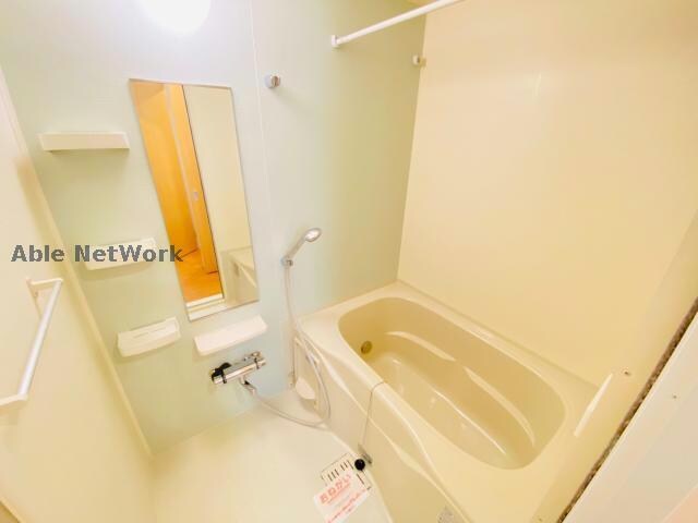  熊本市電Ａ系統<熊本市交通局>/健軍町駅 車移動　24分9.5km 1階 築8年