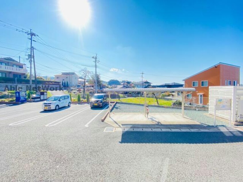  熊本市電Ａ系統<熊本市交通局>/健軍町駅 車移動　24分9.5km 1階 築8年