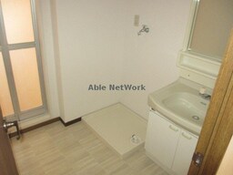 同型モデル