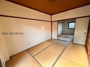  築籠ハイツ
